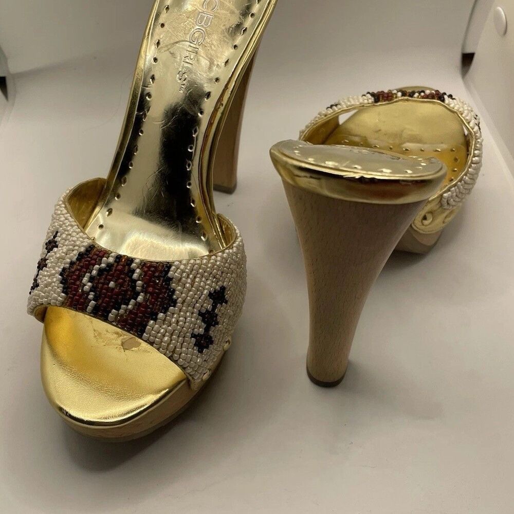 BCBG Beaded  Gold Vintage Y2K Woden Platform Heels Size 7 - Picture 6 of 6